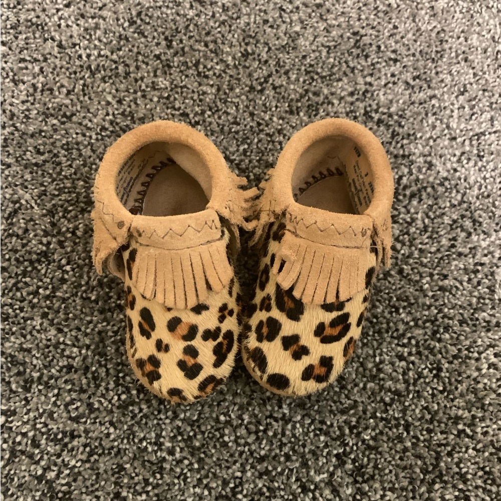 Minnetonka size 3